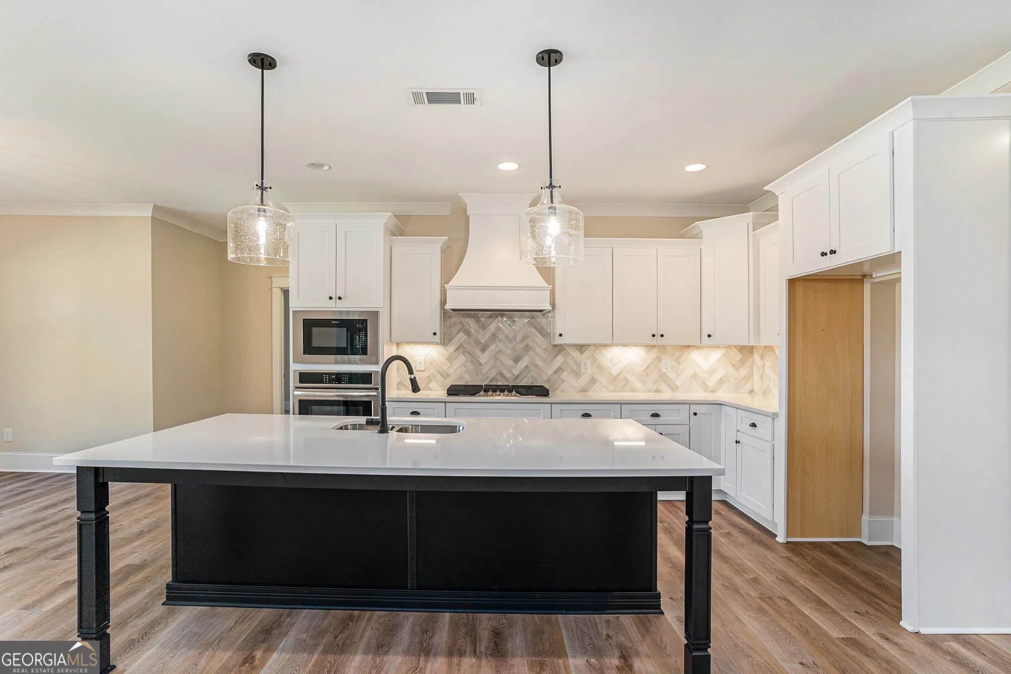 101 Bonnie Lynn Ln — photo 6 of 60
