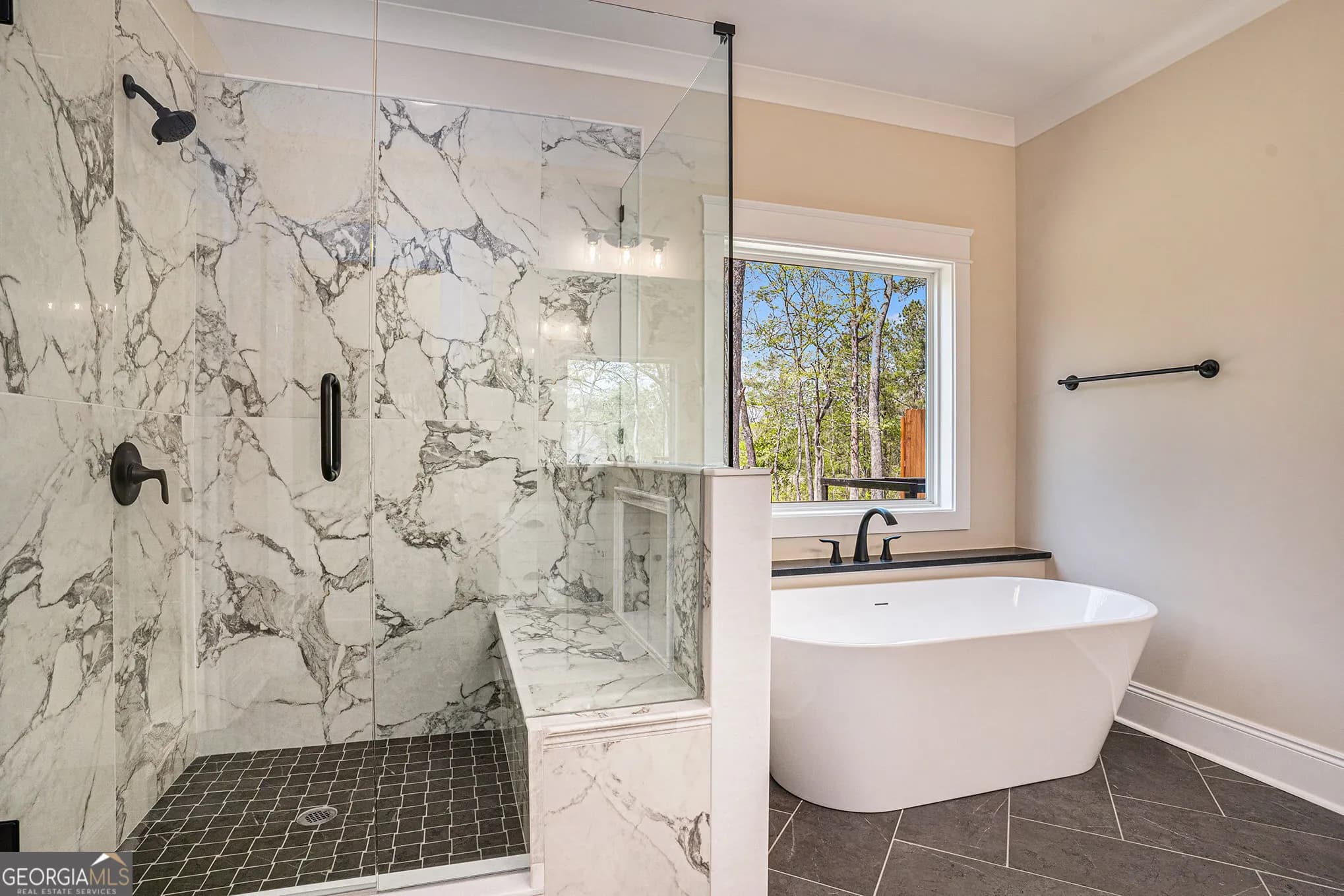 101 Bonnie Lynn Ln — photo 15 of 60