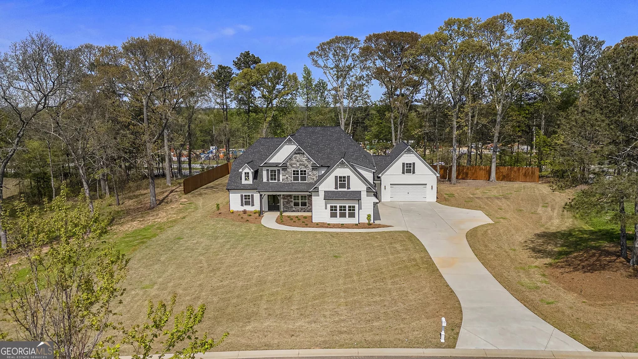 101 Bonnie Lynn Ln — photo 2 of 60