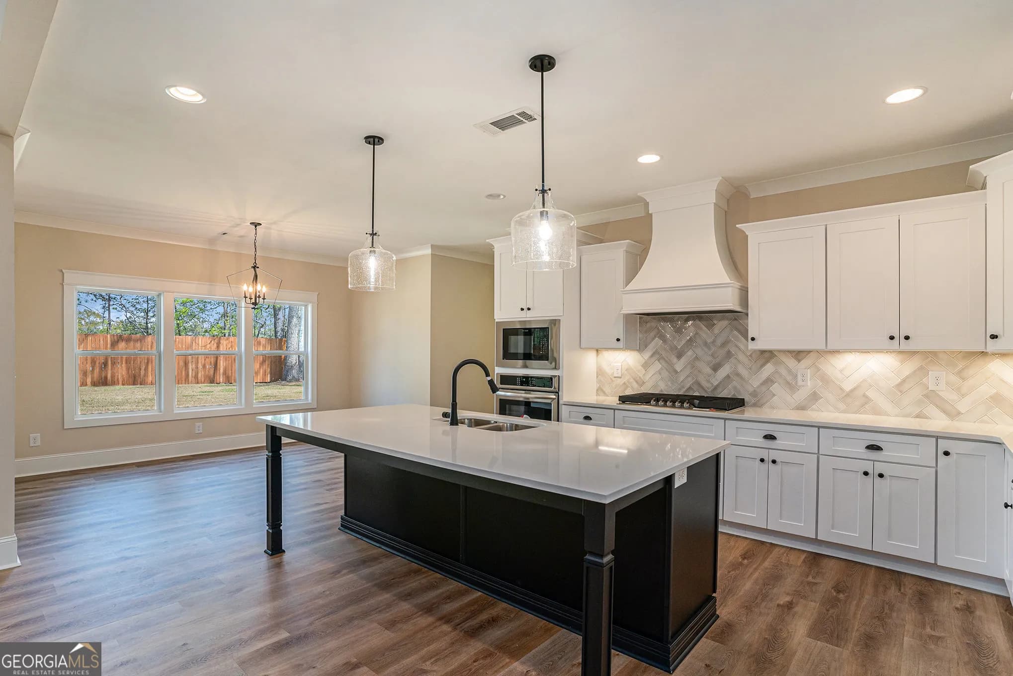 101 Bonnie Lynn Ln — photo 7 of 60