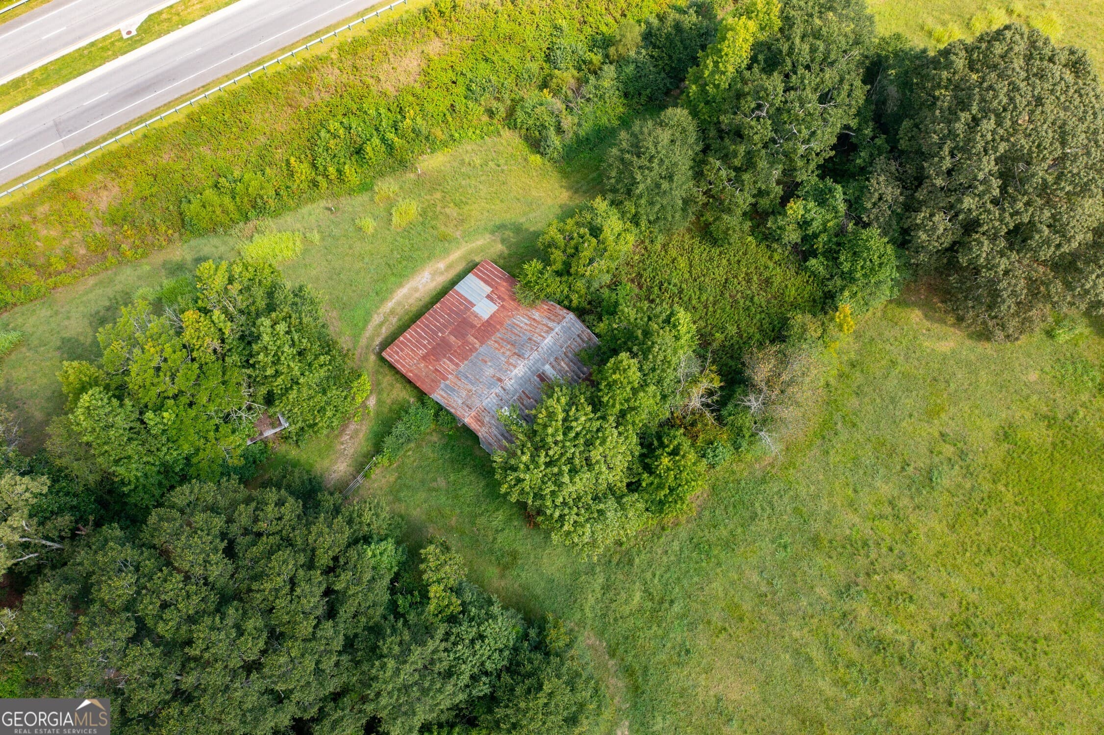 965 Angham RD — photo 4 of 8