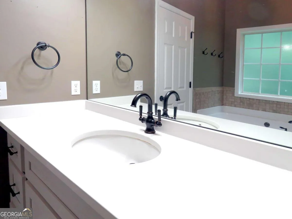 1269 Heritage Dr — photo 33 of 93