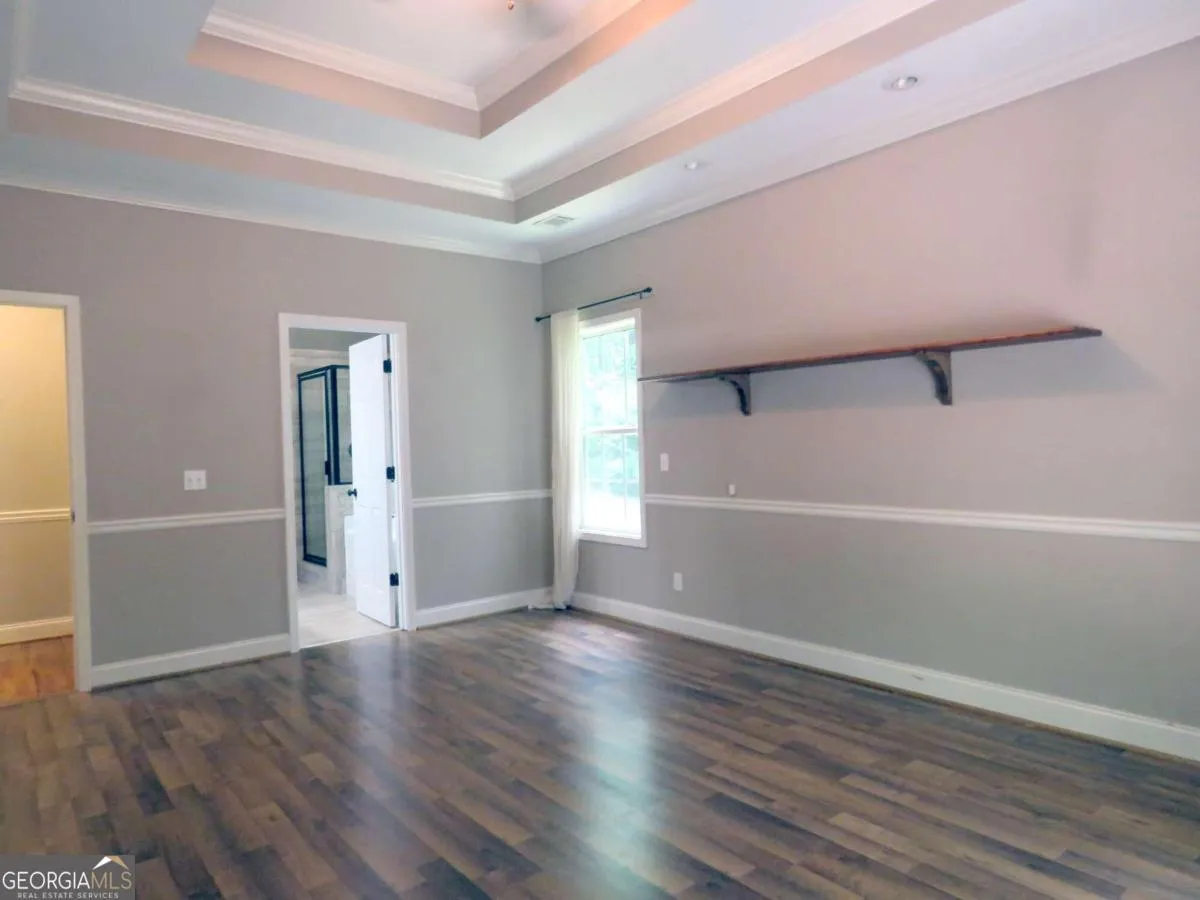 1269 Heritage Dr — photo 16 of 93
