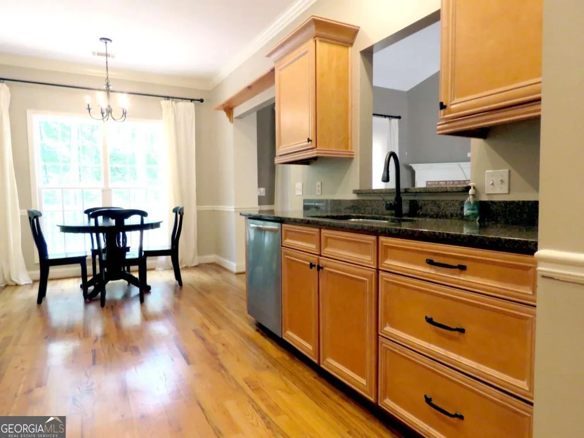1269 Heritage Dr — photo 9 of 93