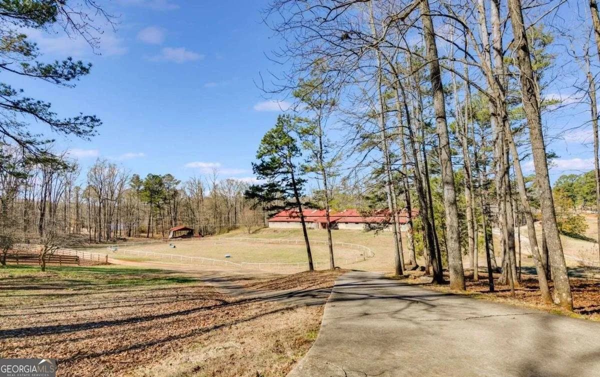 180 Sunrise Ln — photo 13 of 14