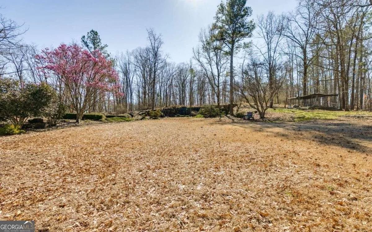 180 Sunrise Ln — photo 4 of 14