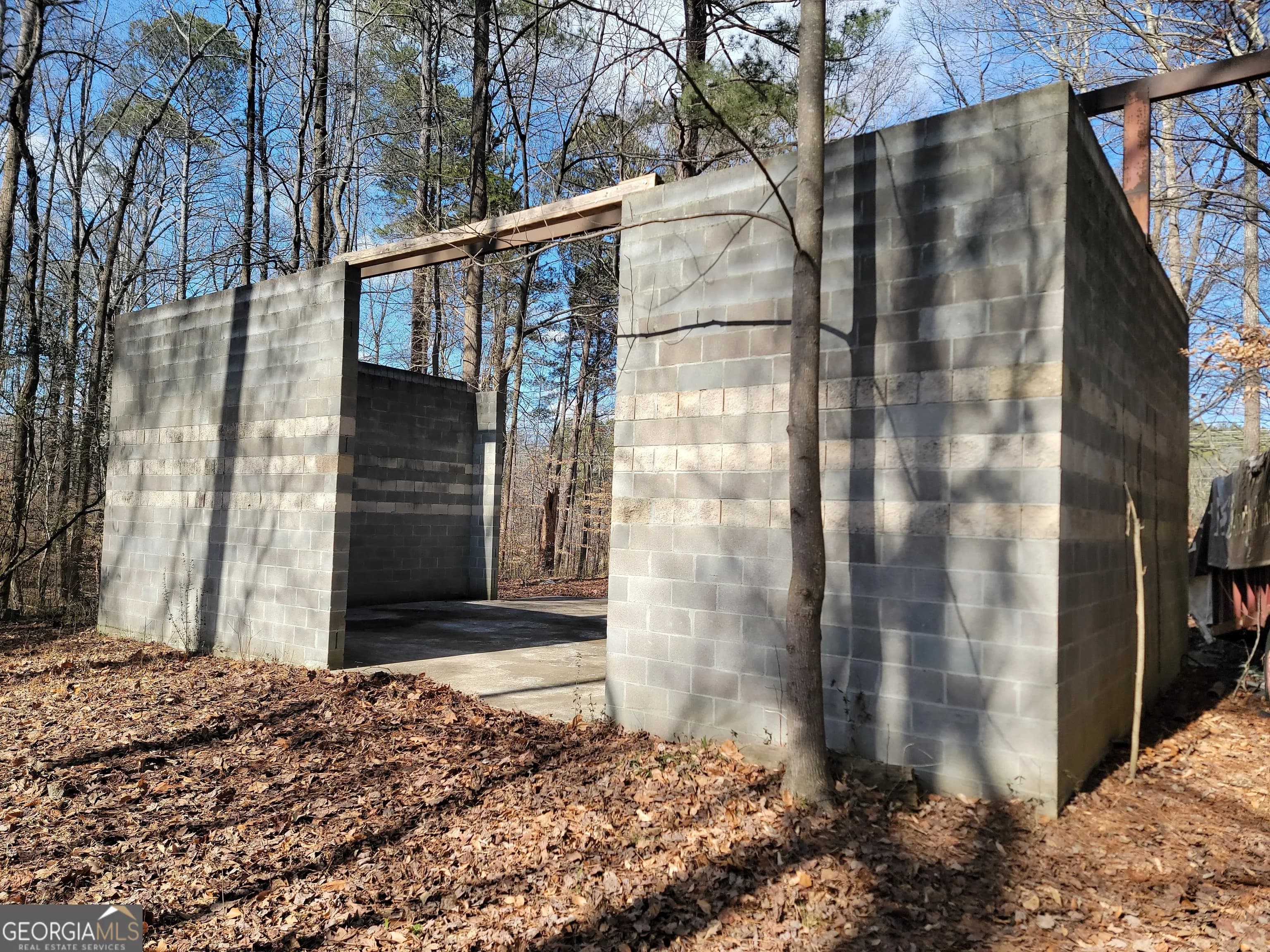 1855 S Flat Rock Rd — photo 2 of 51