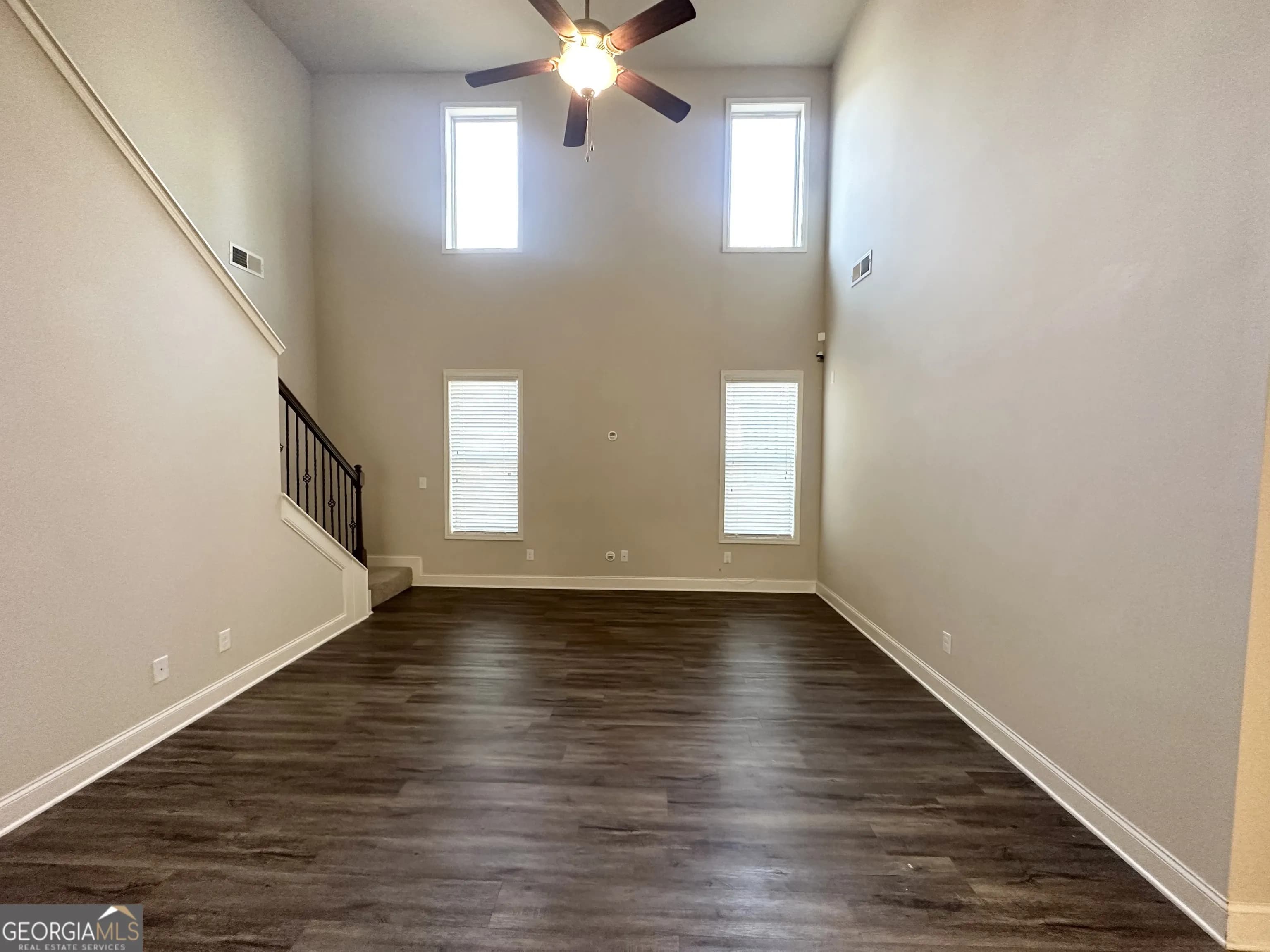 318 Dublin Way — photo 10 of 15