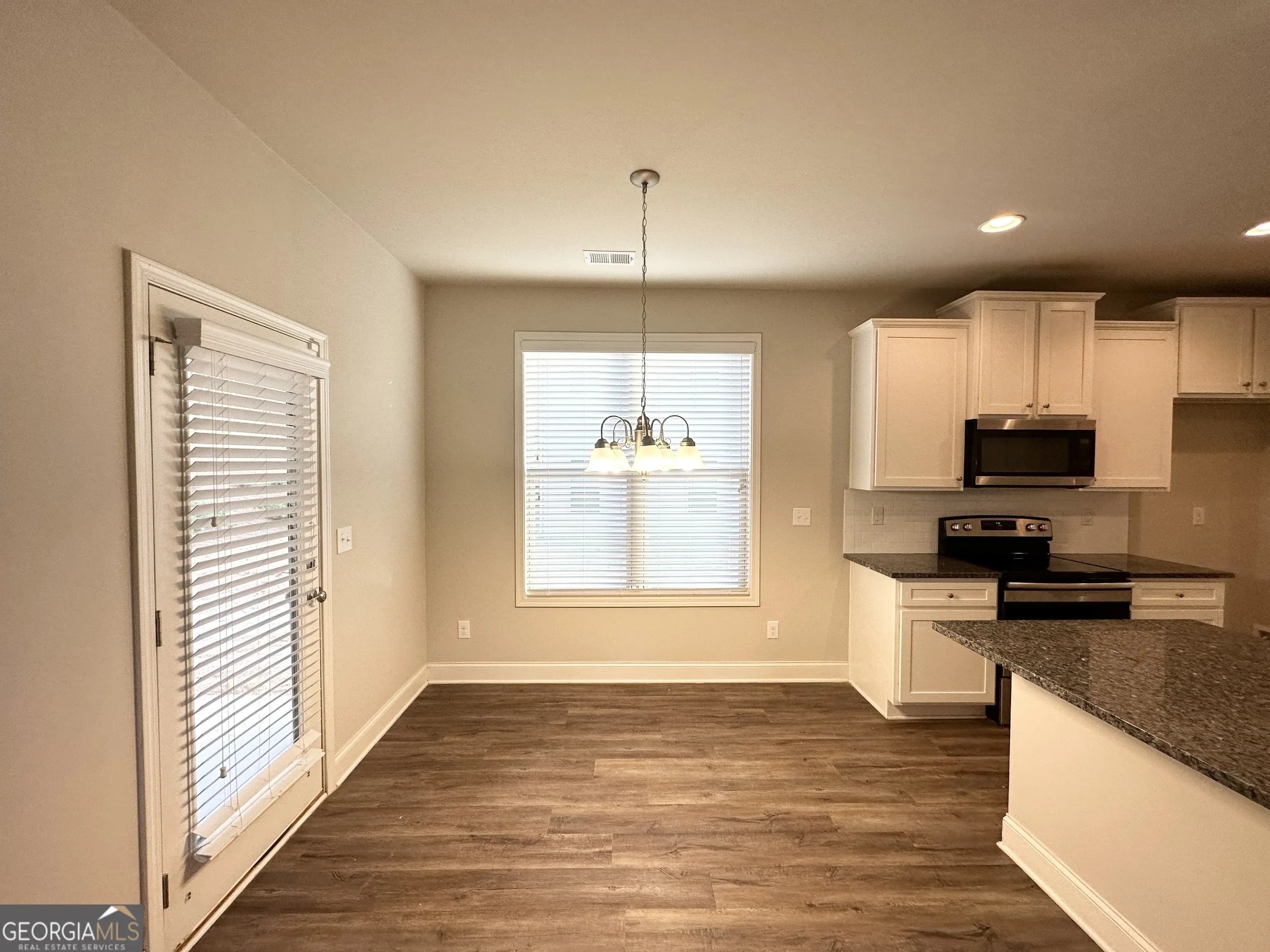 318 Dublin Way — photo 9 of 15