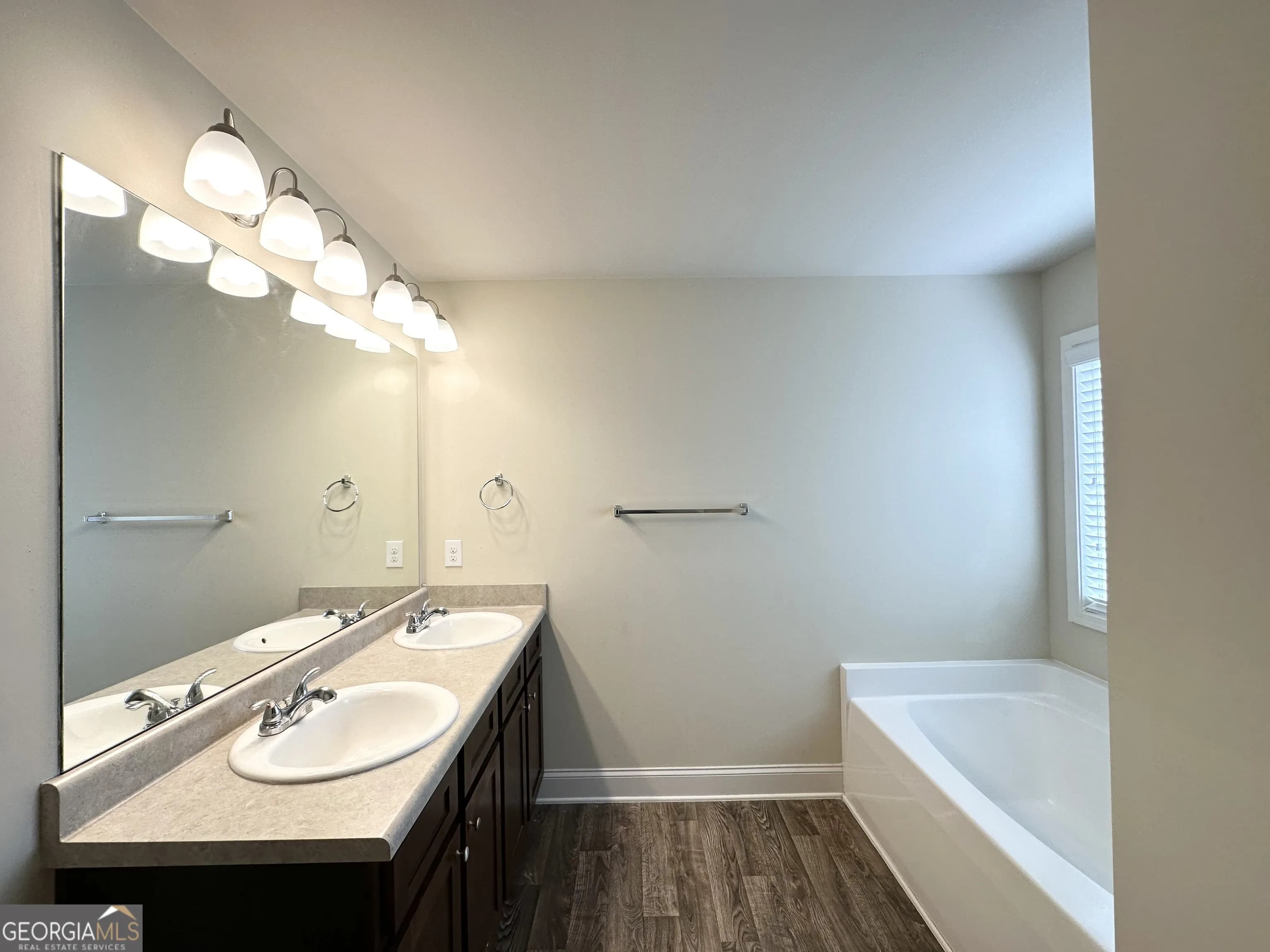 292 Dublin Way — photo 8 of 18