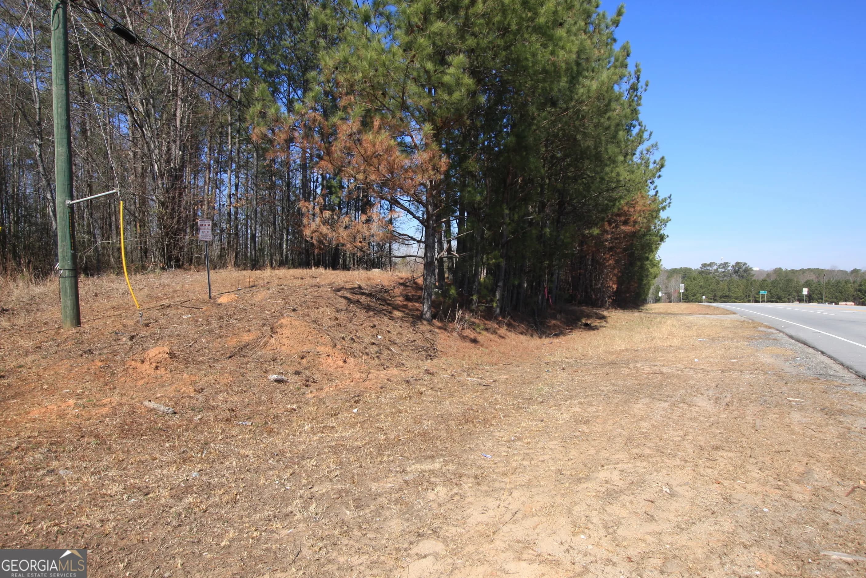 0 Highway 100 — photo 2 of 6