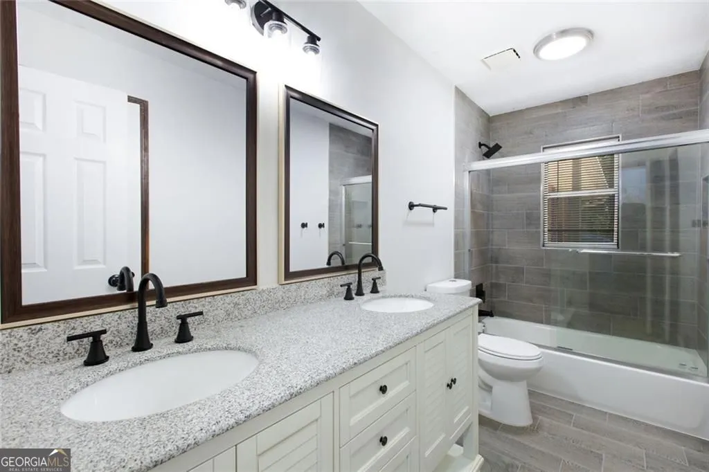 6464 Westerly Way — photo 12 of 40