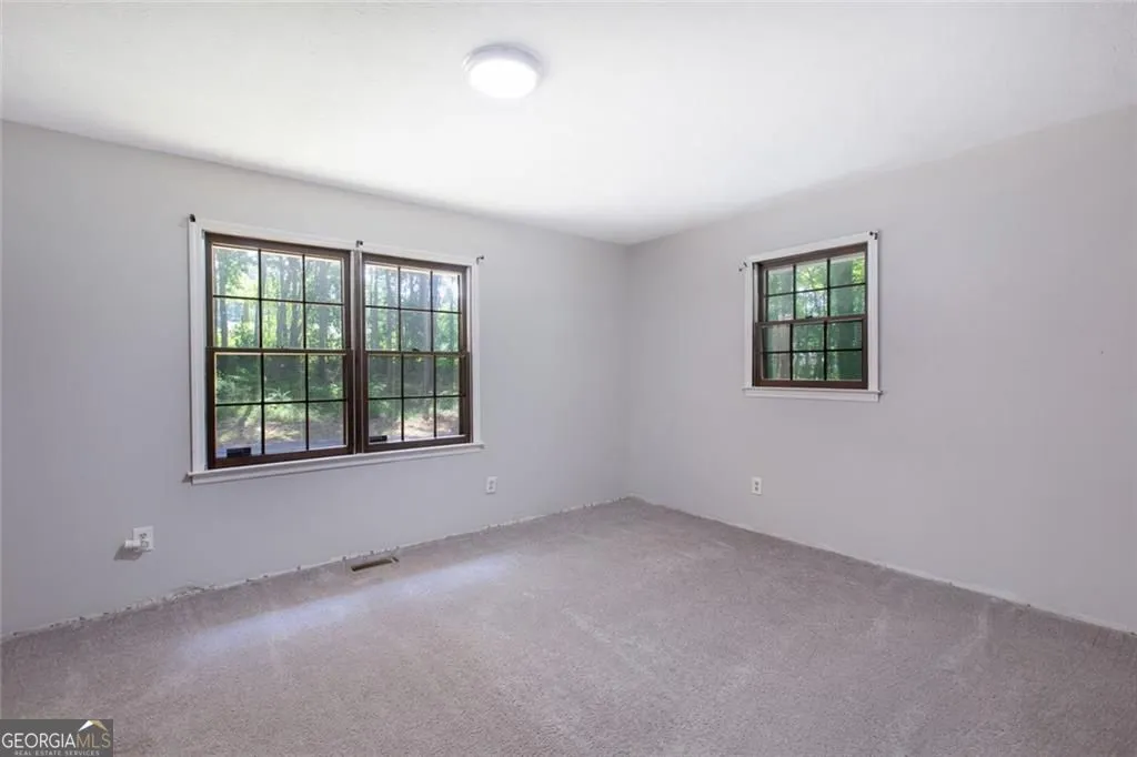 6464 Westerly Way — photo 9 of 40