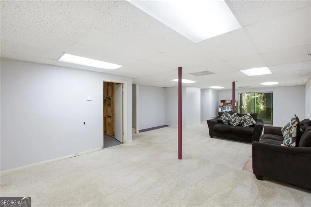 6464 Westerly Way — photo 15 of 40