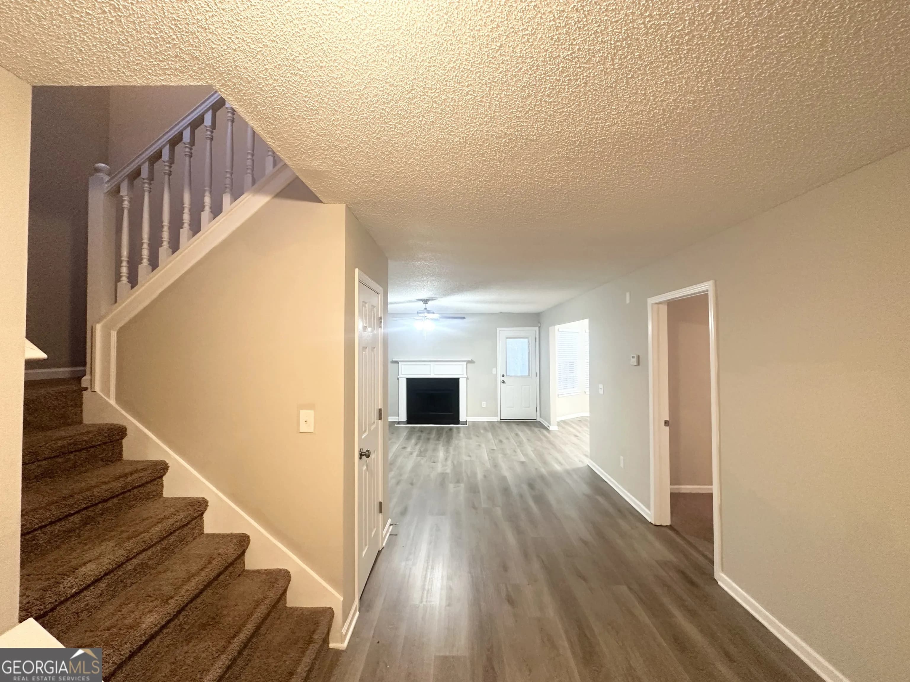 2940 Highland Hill Pkwy — photo 2 of 22