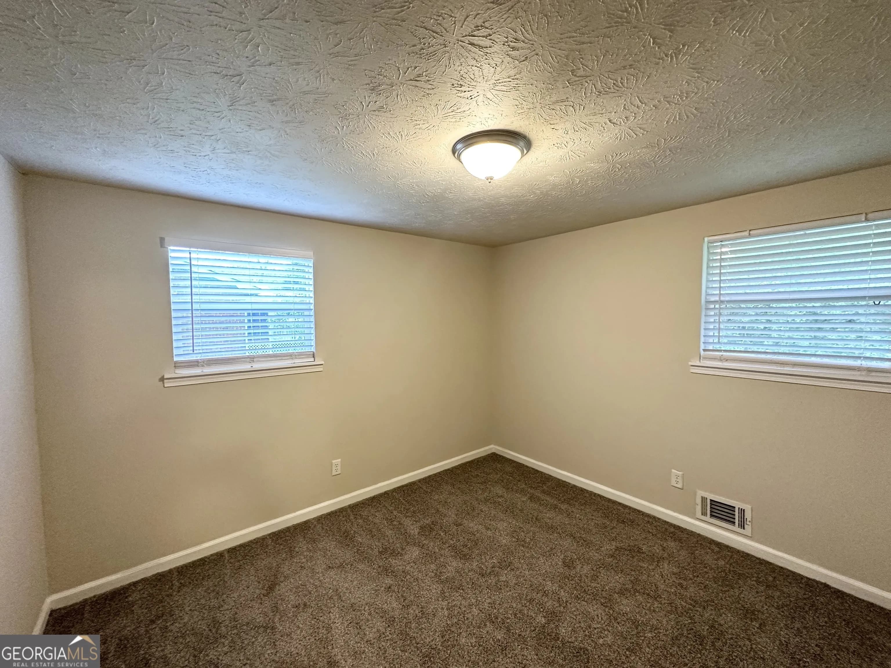 6026 S Bear Dr — photo 14 of 15