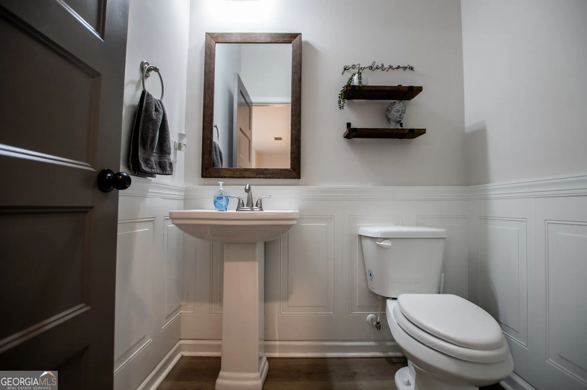 405 Adler Pt — photo 11 of 57