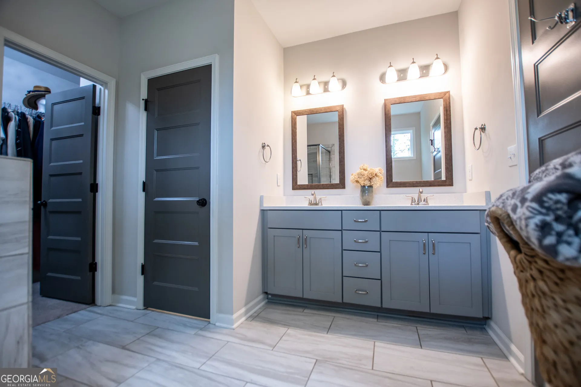 405 Adler Pt — photo 27 of 57