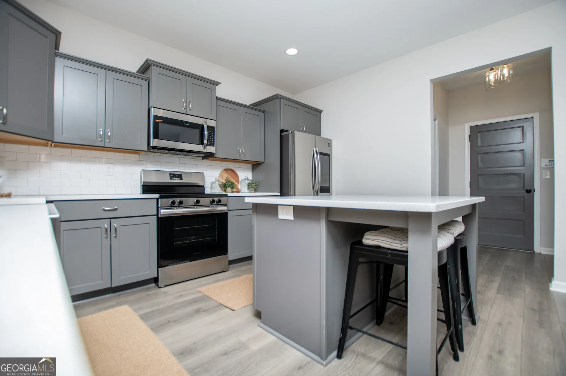 405 Adler Pt — photo 16 of 57