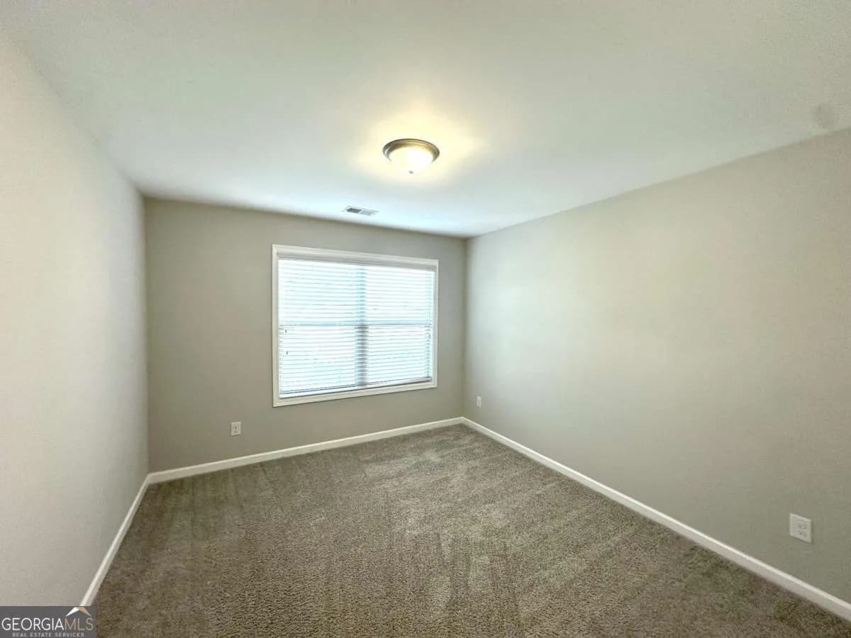 364 Dublin Way — photo 4 of 17