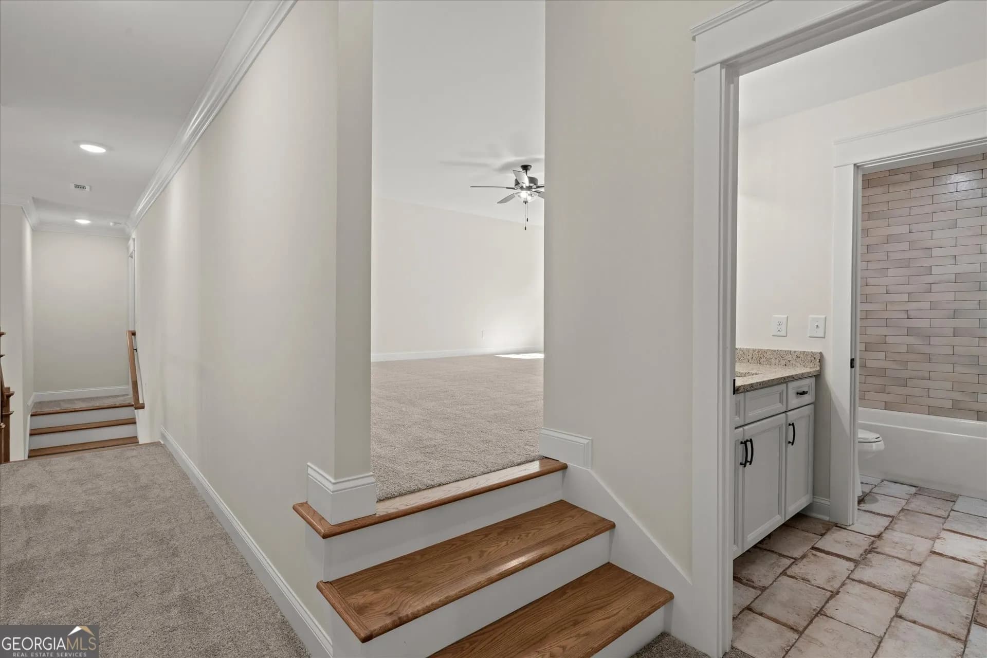 133 West Lake Blvd — photo 23 of 41