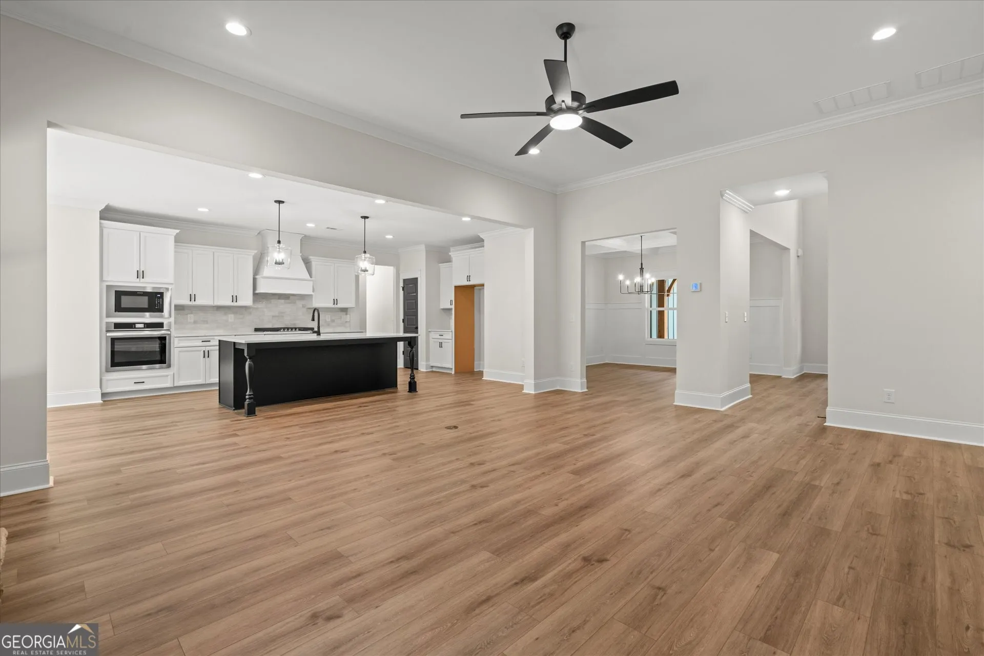 133 West Lake Blvd — photo 5 of 41