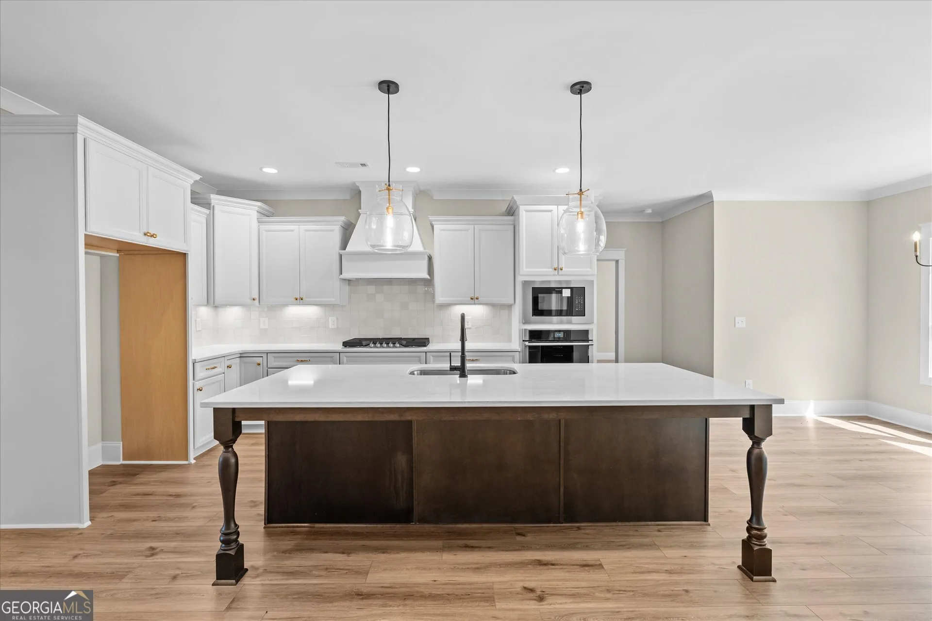 161 West Lake Blvd — photo 8 of 56