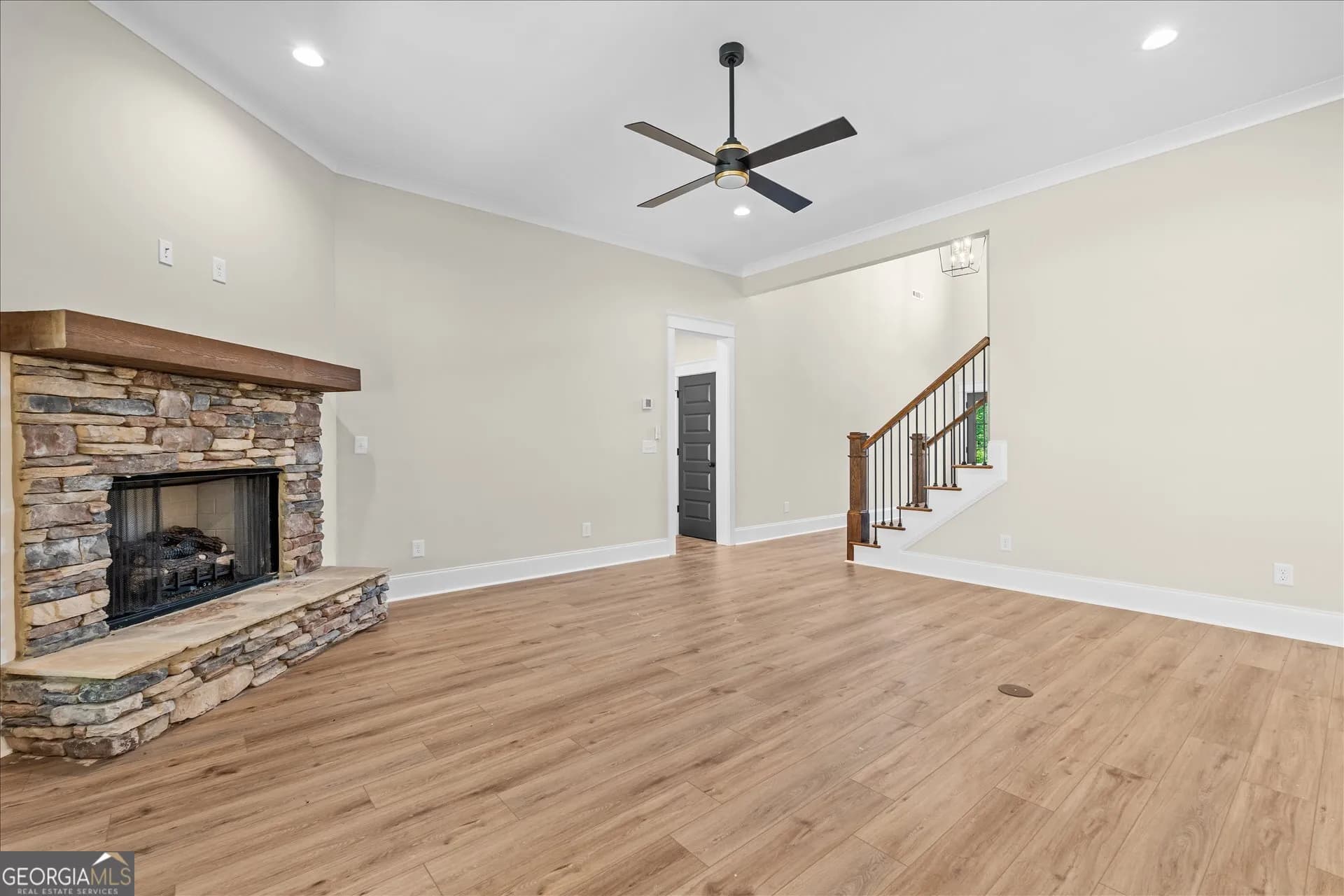 161 West Lake Blvd — photo 7 of 56
