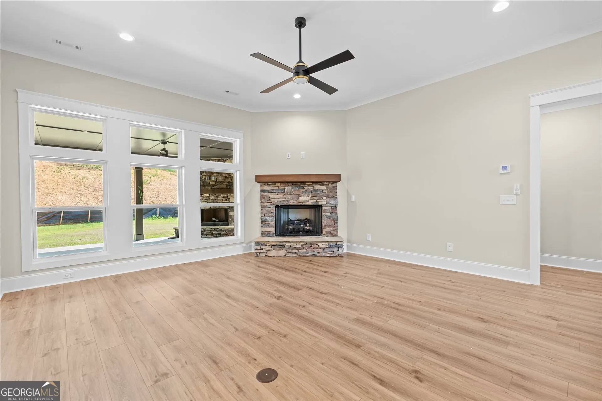 161 West Lake Blvd — photo 6 of 56