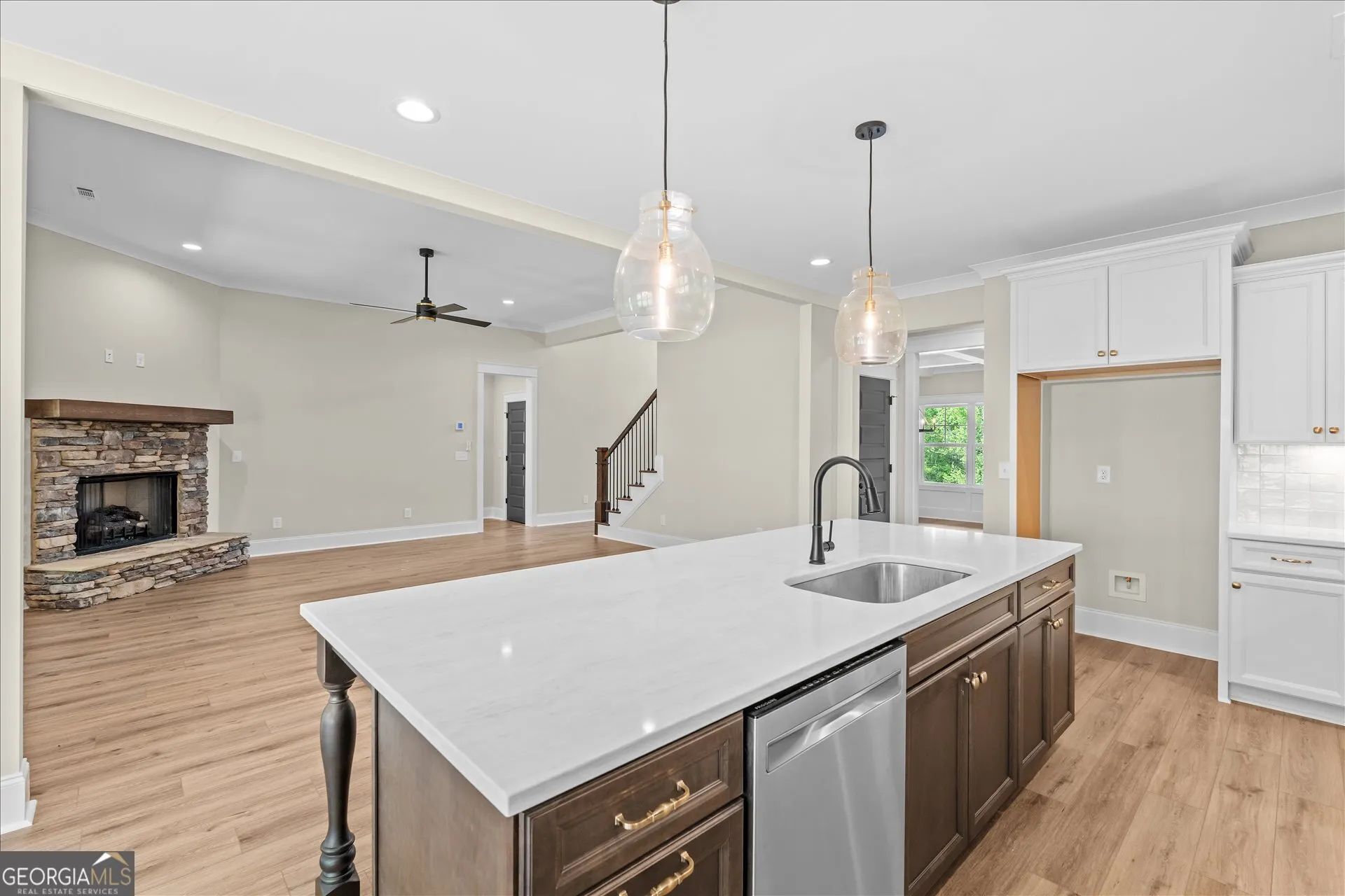 161 West Lake Blvd — photo 10 of 56
