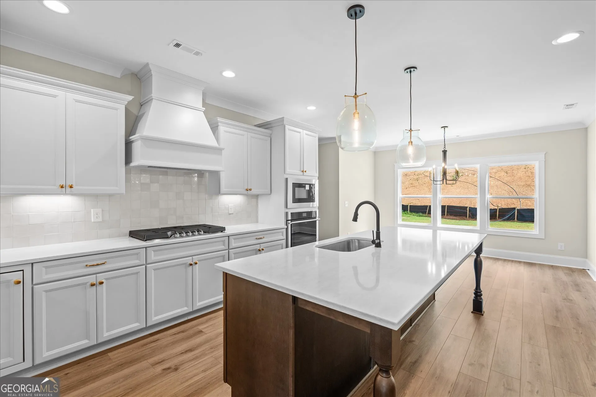 161 West Lake Blvd — photo 9 of 56