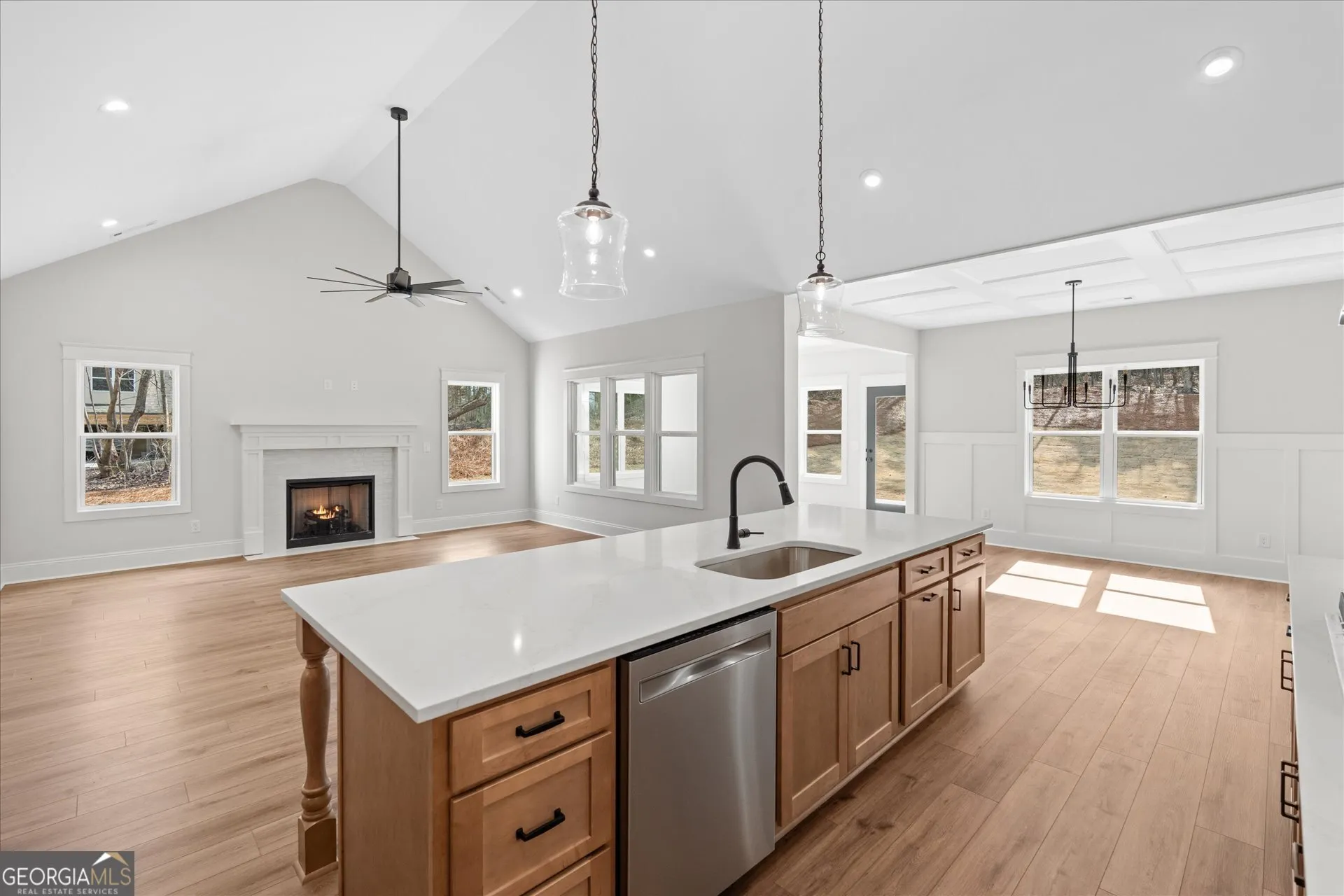 177 West Lake Blvd — photo 5 of 42