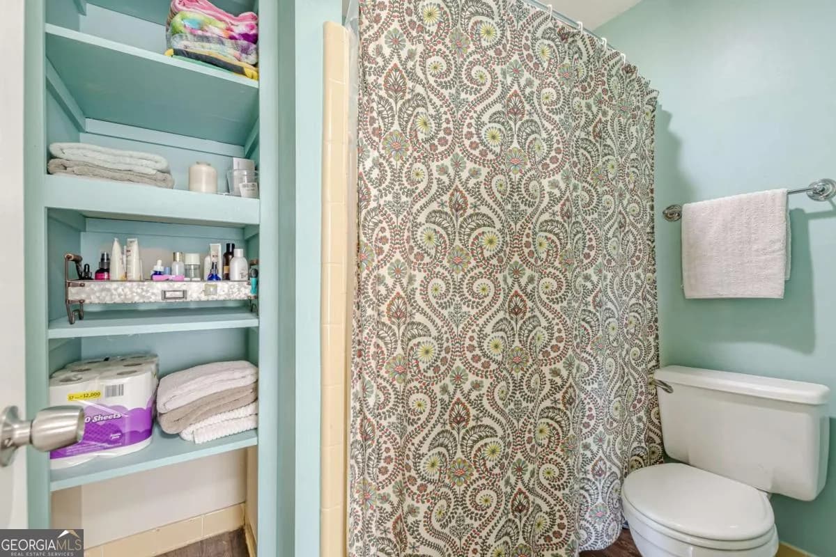 2229 S Van Wert Rd — photo 20 of 95