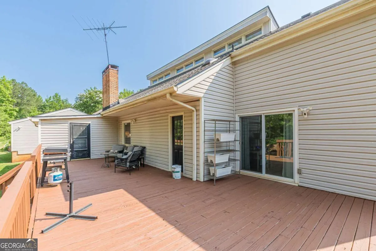 2229 S Van Wert Rd — photo 41 of 95