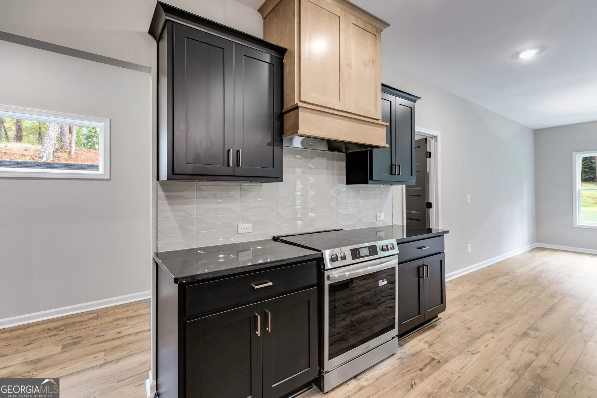 64 Liberty Station Dr — photo 9 of 49