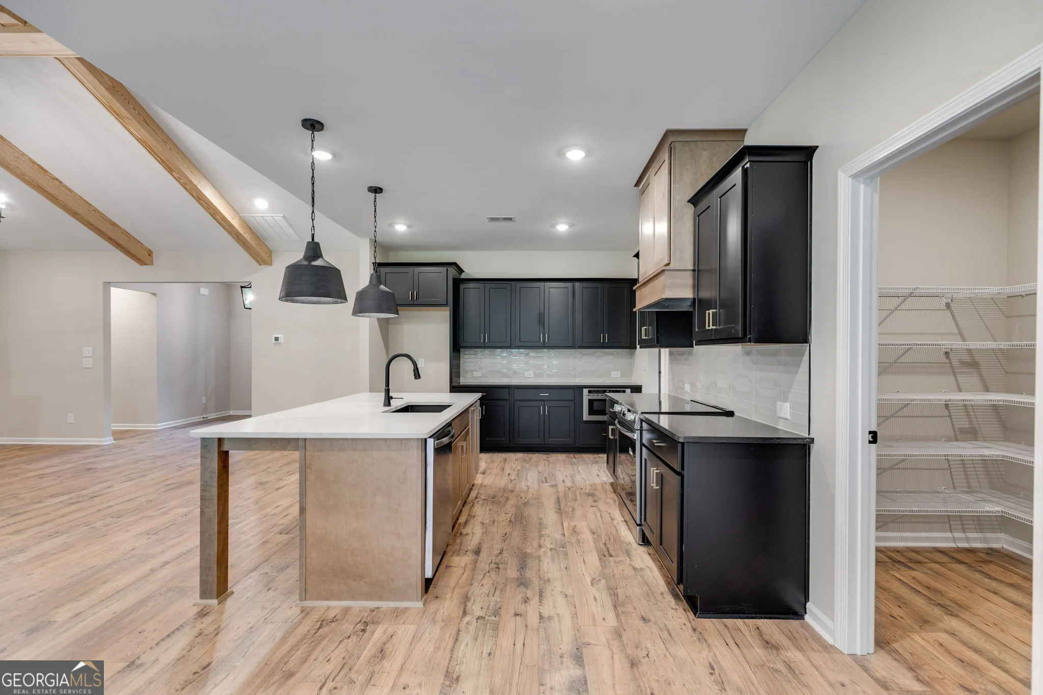 64 Liberty Station Dr — photo 6 of 49