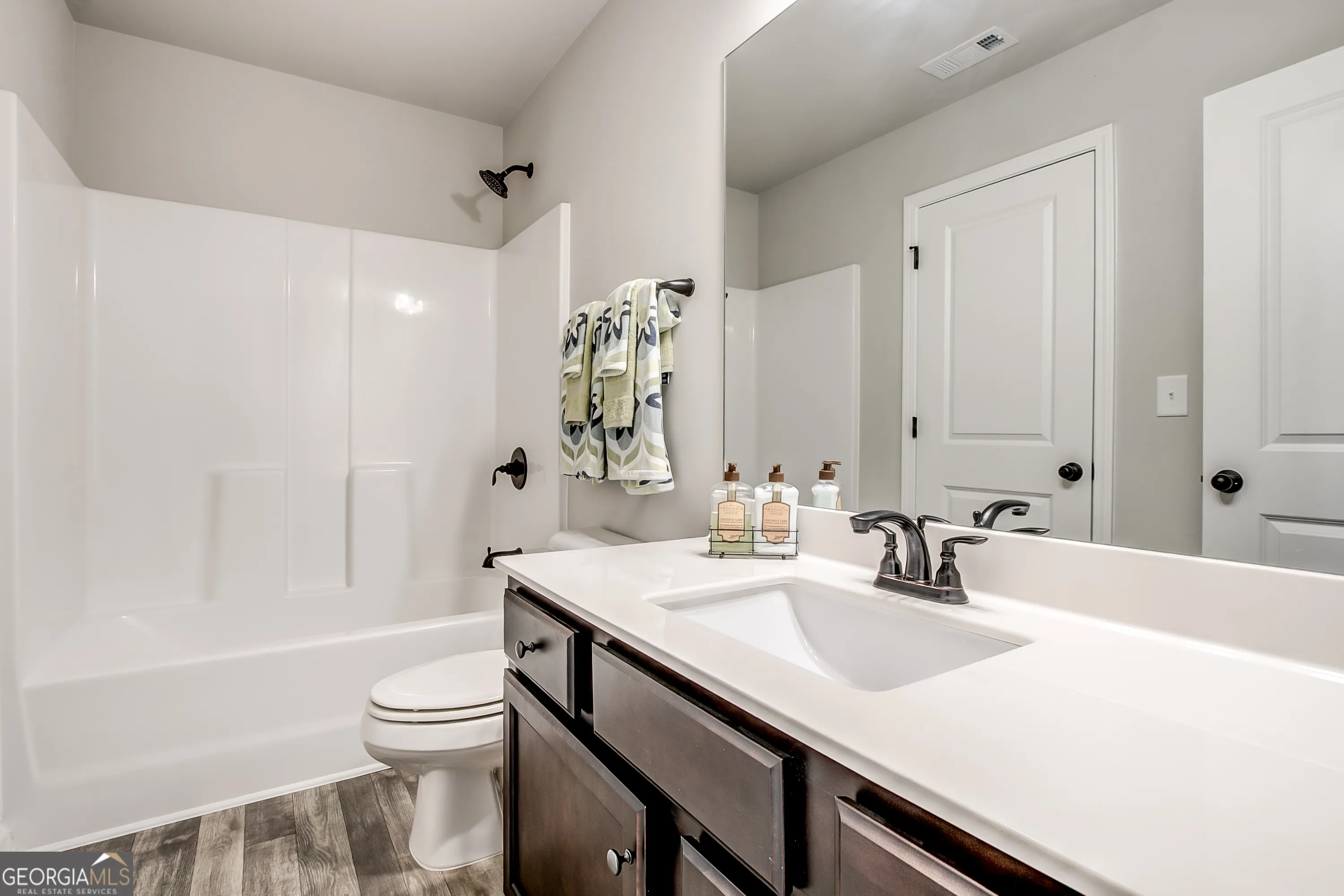 3675 Brookhollow Dr — photo 27 of 55