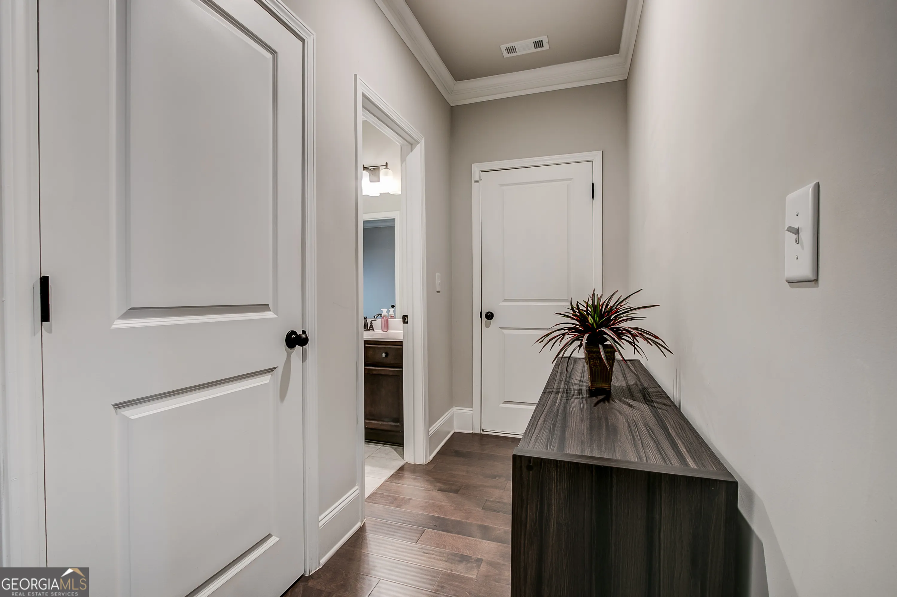 3675 Brookhollow Dr — photo 10 of 55