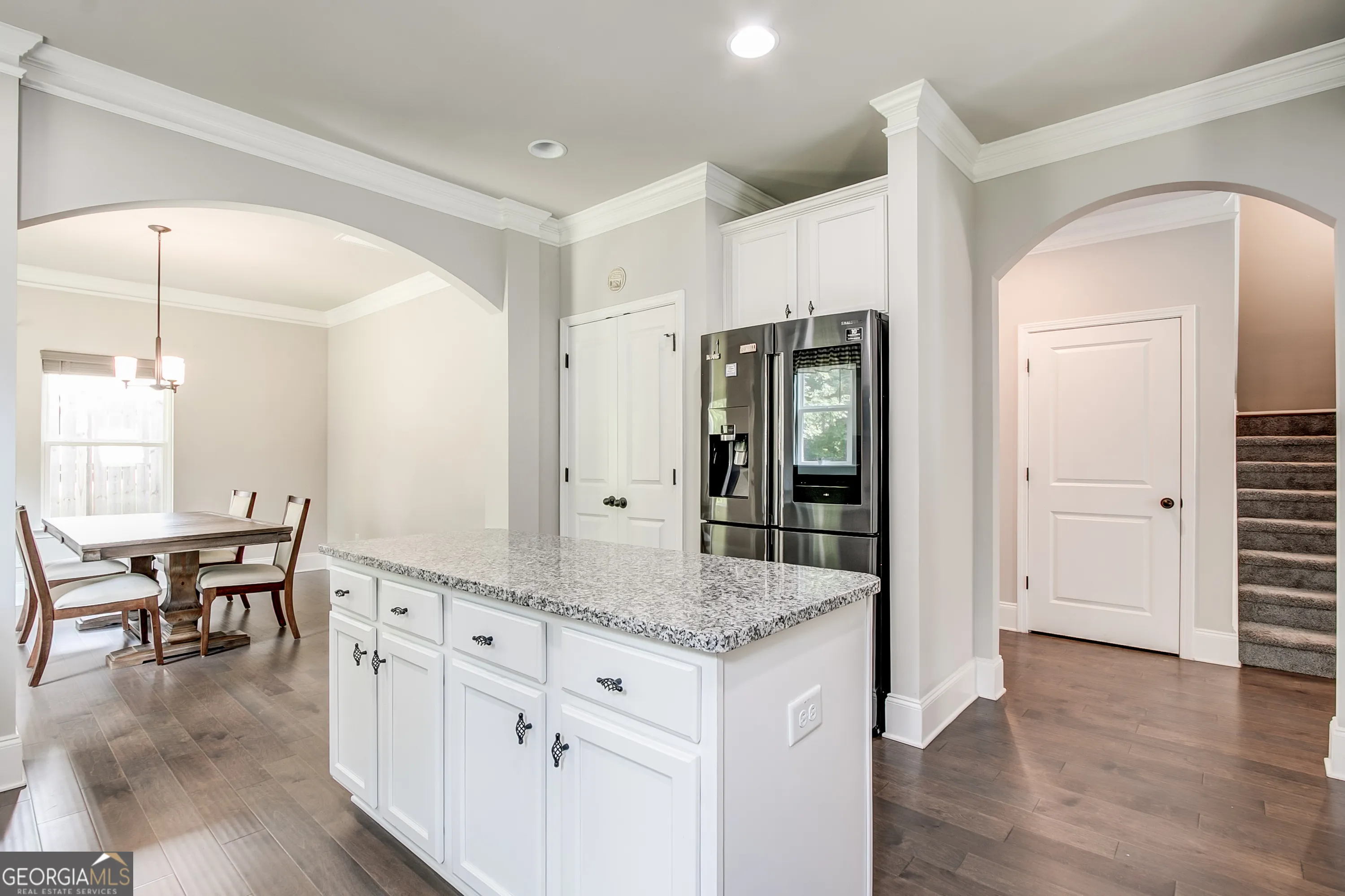 3675 Brookhollow Dr — photo 15 of 55