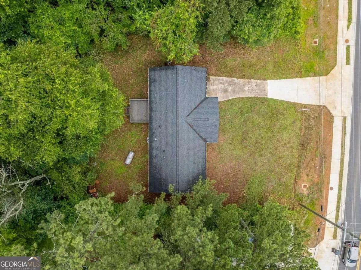 8535 Hiram Acworth Hwy — photo 25 of 33