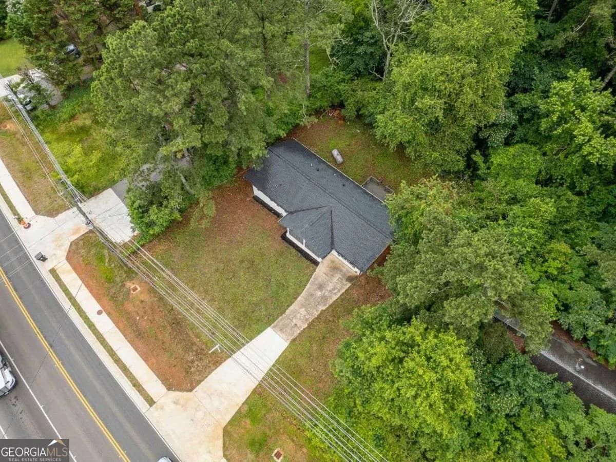 8535 Hiram Acworth Hwy — photo 23 of 33