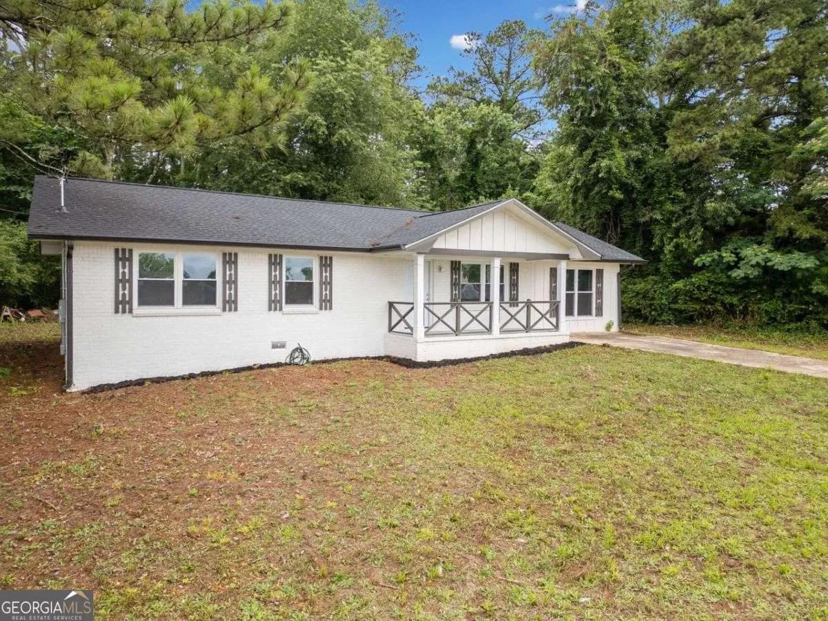 8535 Hiram Acworth Hwy — photo 13 of 33