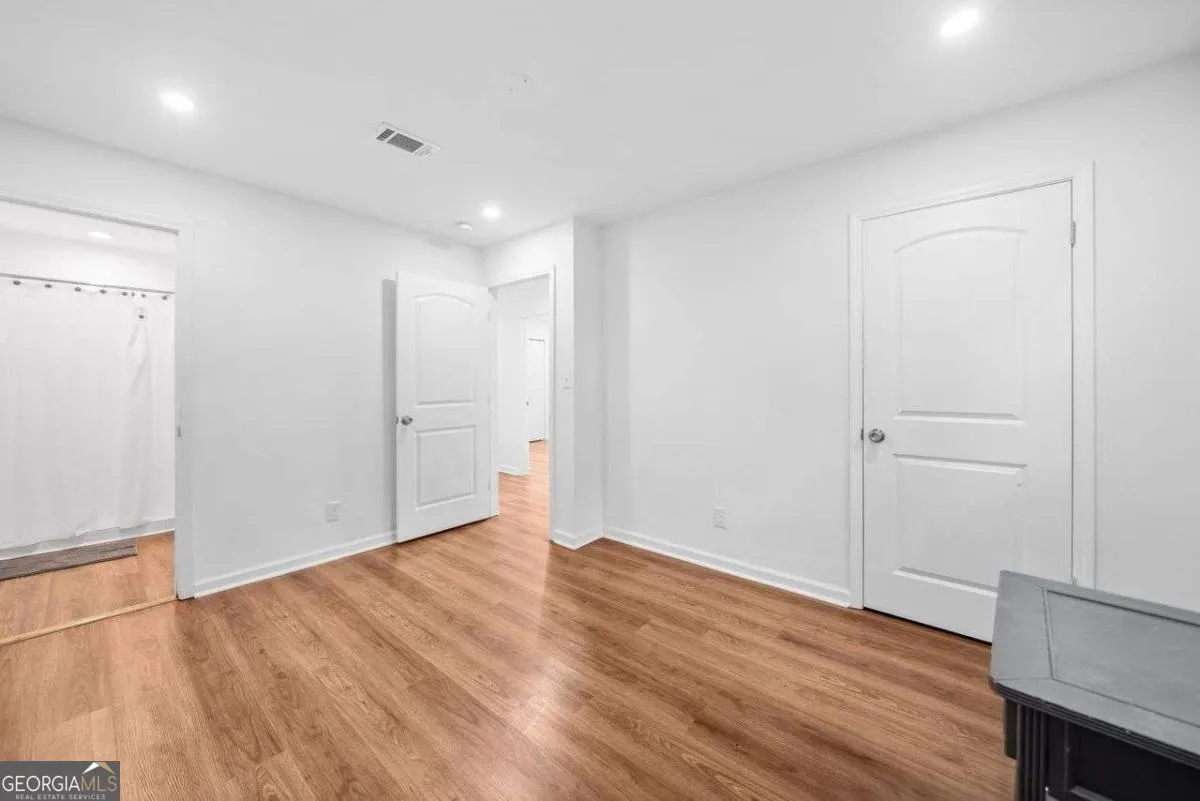 8535 Hiram Acworth Hwy — photo 10 of 33