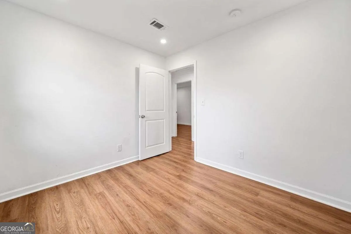 8535 Hiram Acworth Hwy — photo 16 of 33