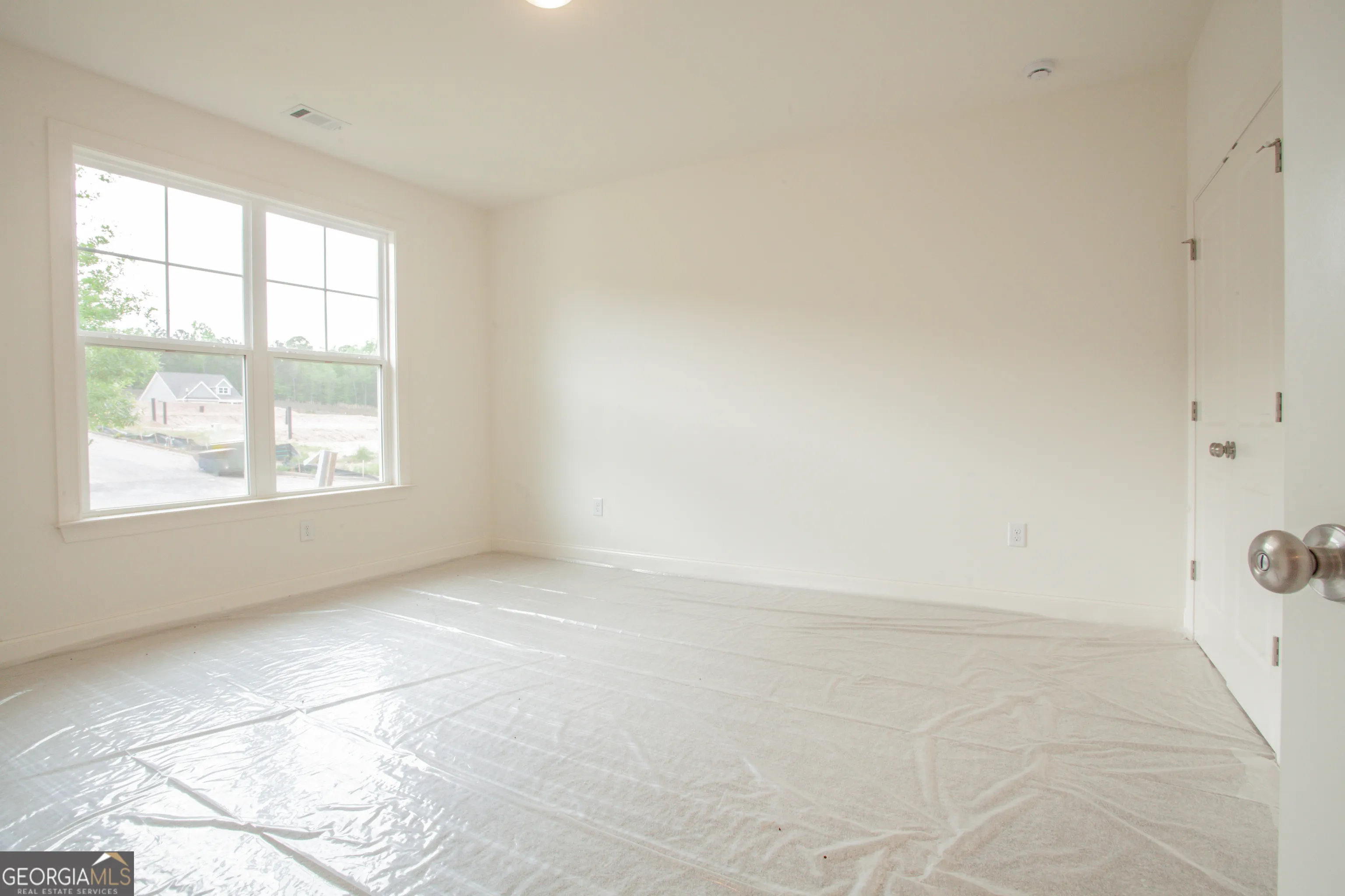 334 Maple View Dr — photo 4 of 14