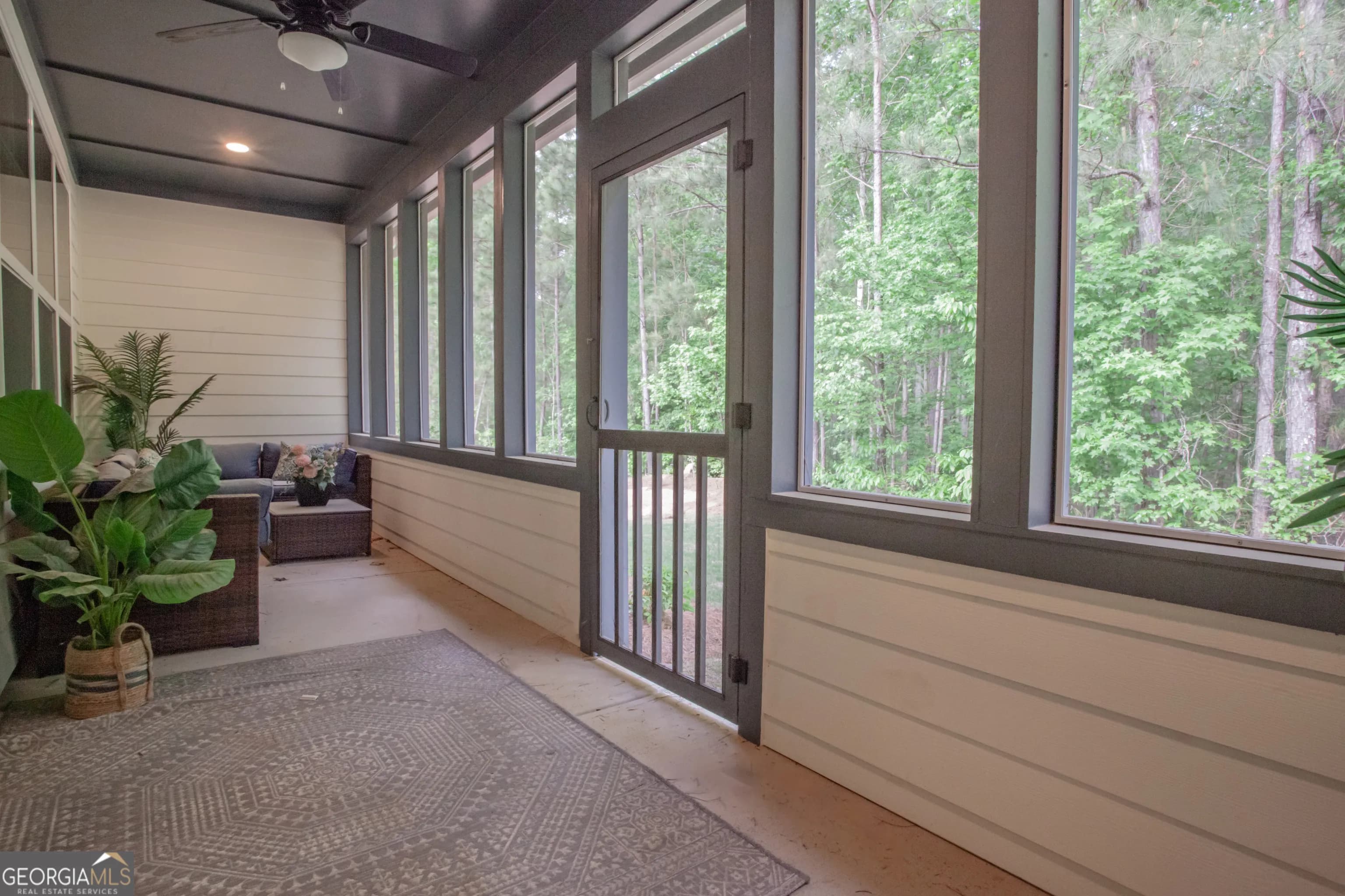 334 Maple View Dr — photo 5 of 14