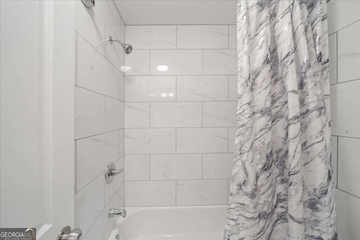 454 Pine Bluff Dr — photo 10 of 42