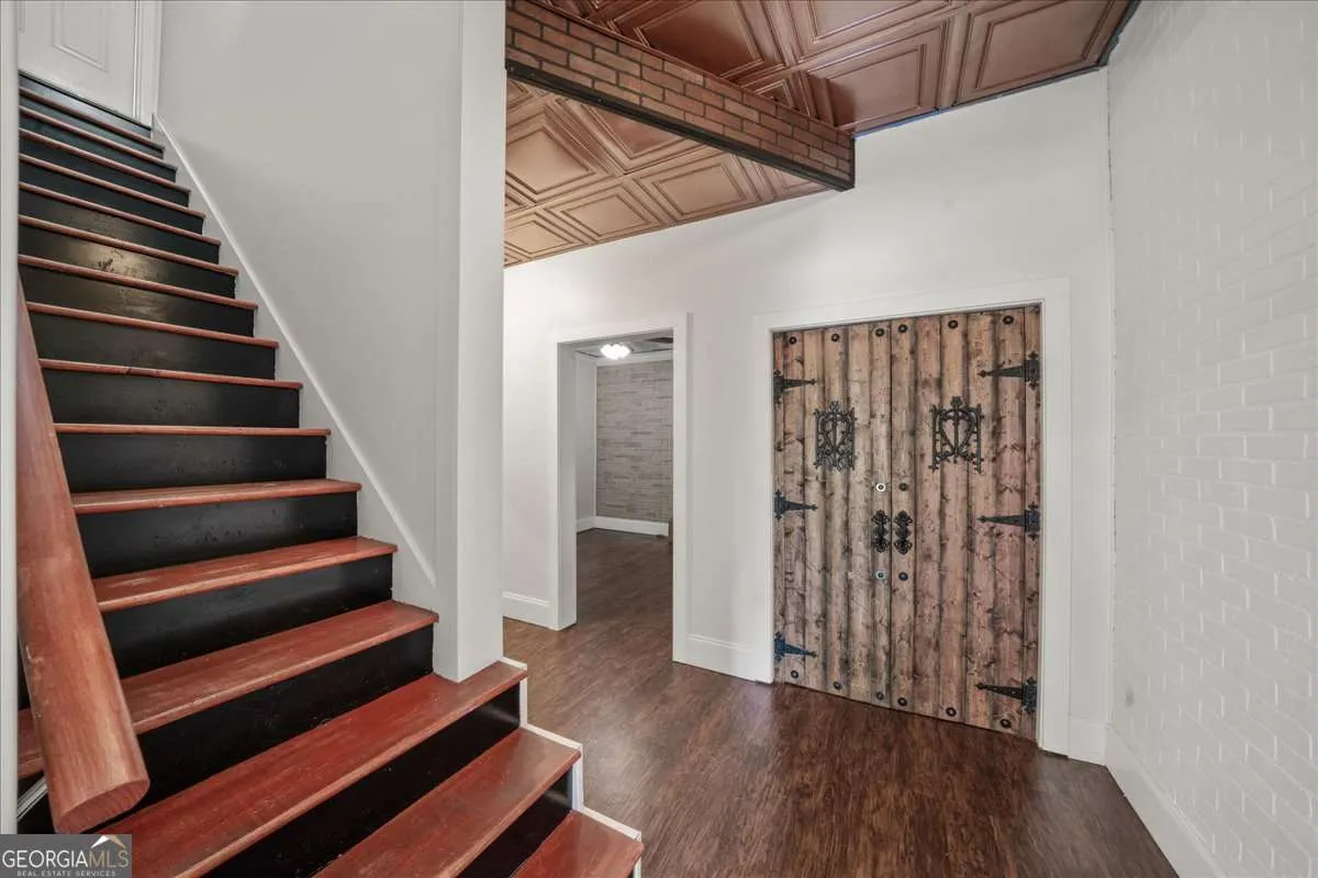 454 Pine Bluff Dr — photo 16 of 42