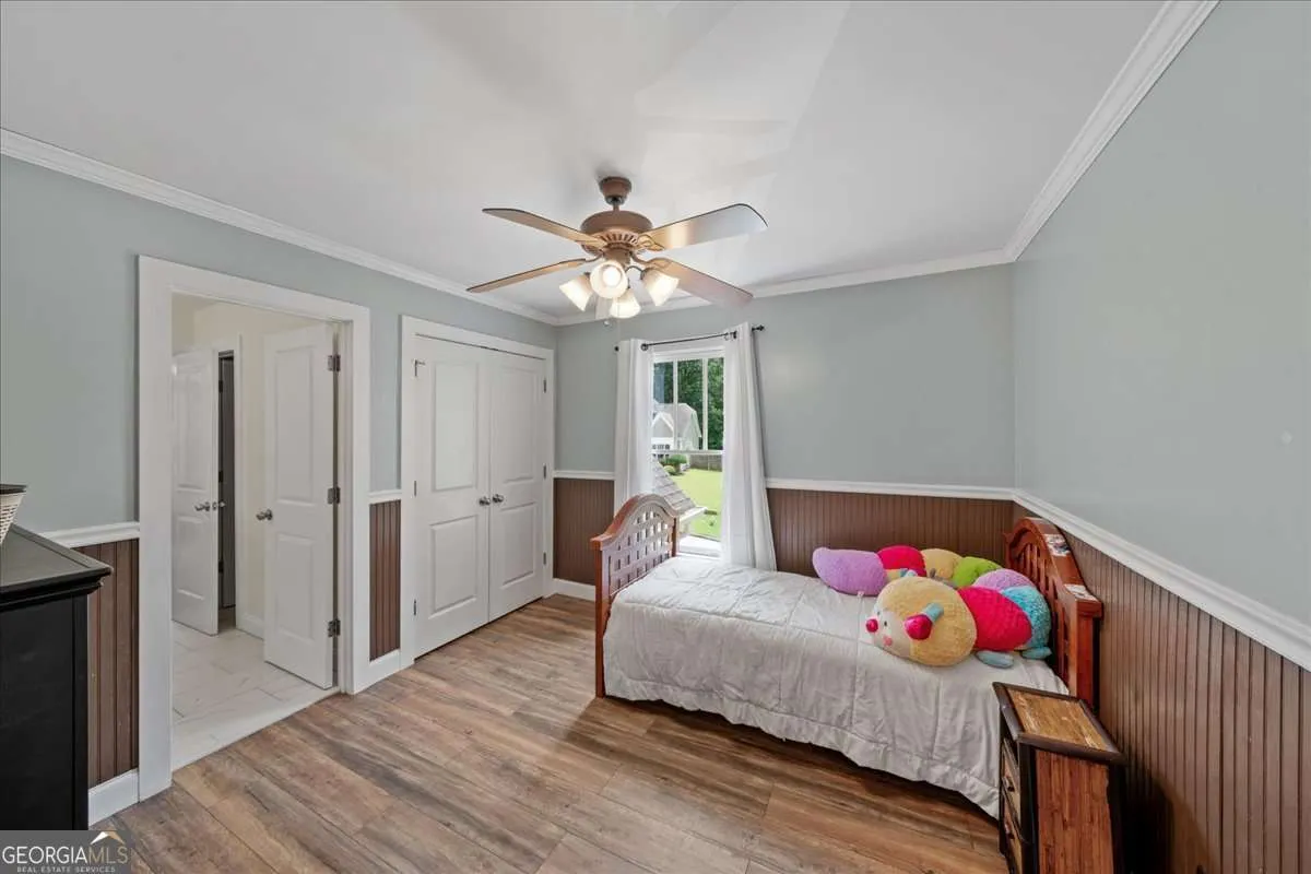 454 Pine Bluff Dr — photo 8 of 42