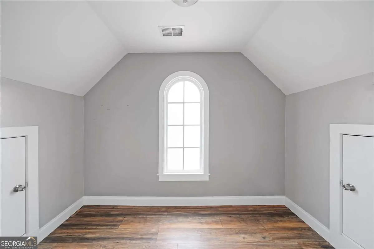 454 Pine Bluff Dr — photo 15 of 42